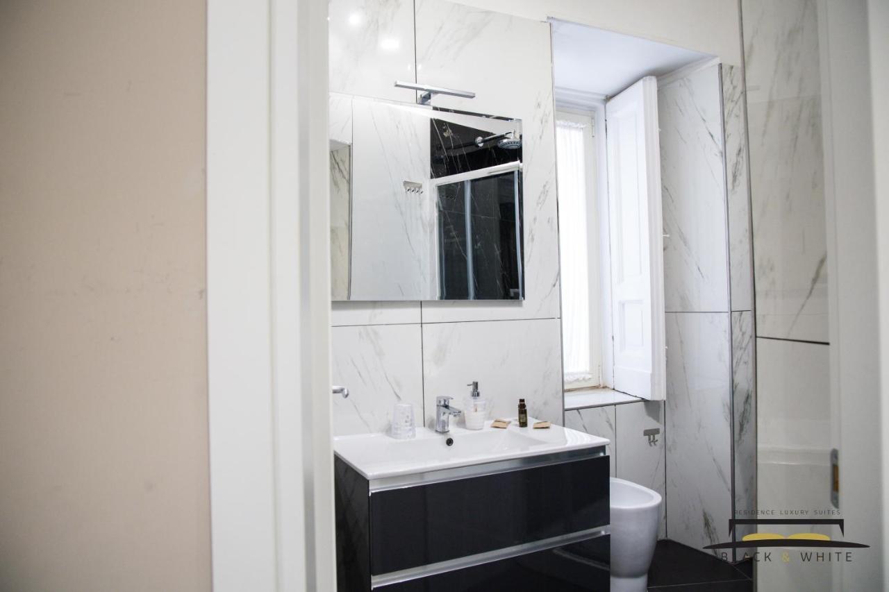 Residence Black & White Naples Luaran gambar